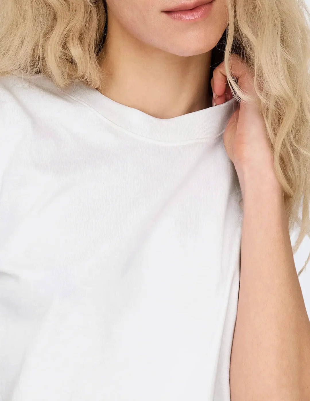 Camiseta ONLY Monja Blanco | Bicos de Fío