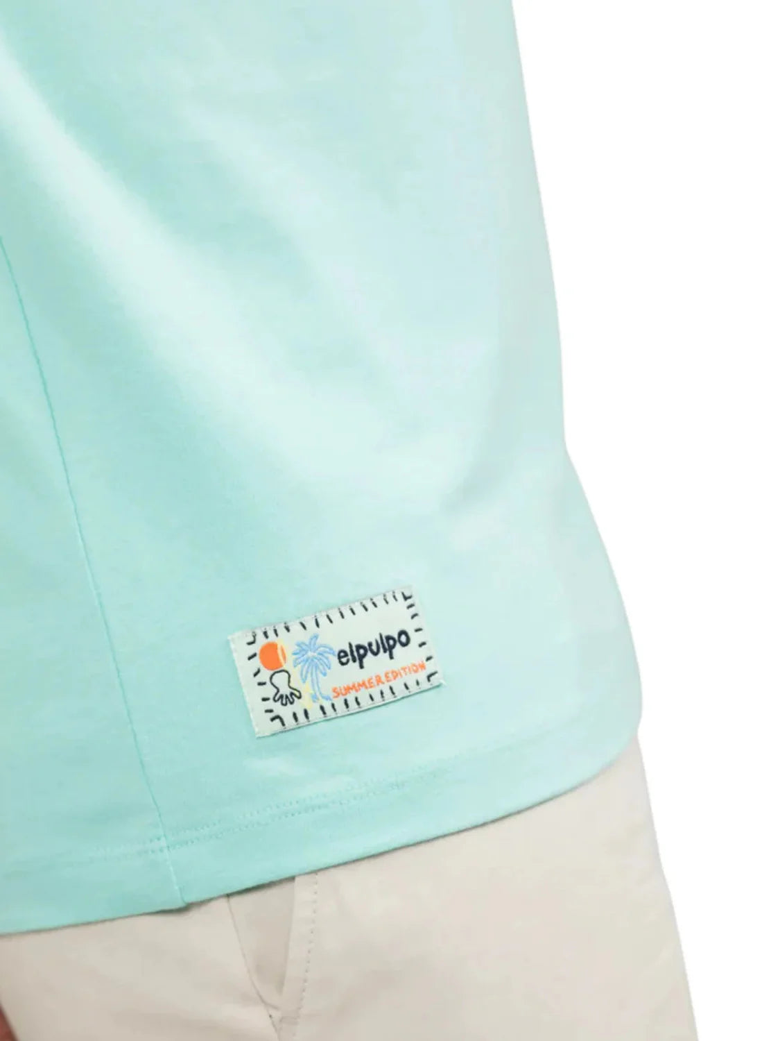 Camiseta elPulpo Logo Bordado Contraste Verde Agua | Bicos de Fío