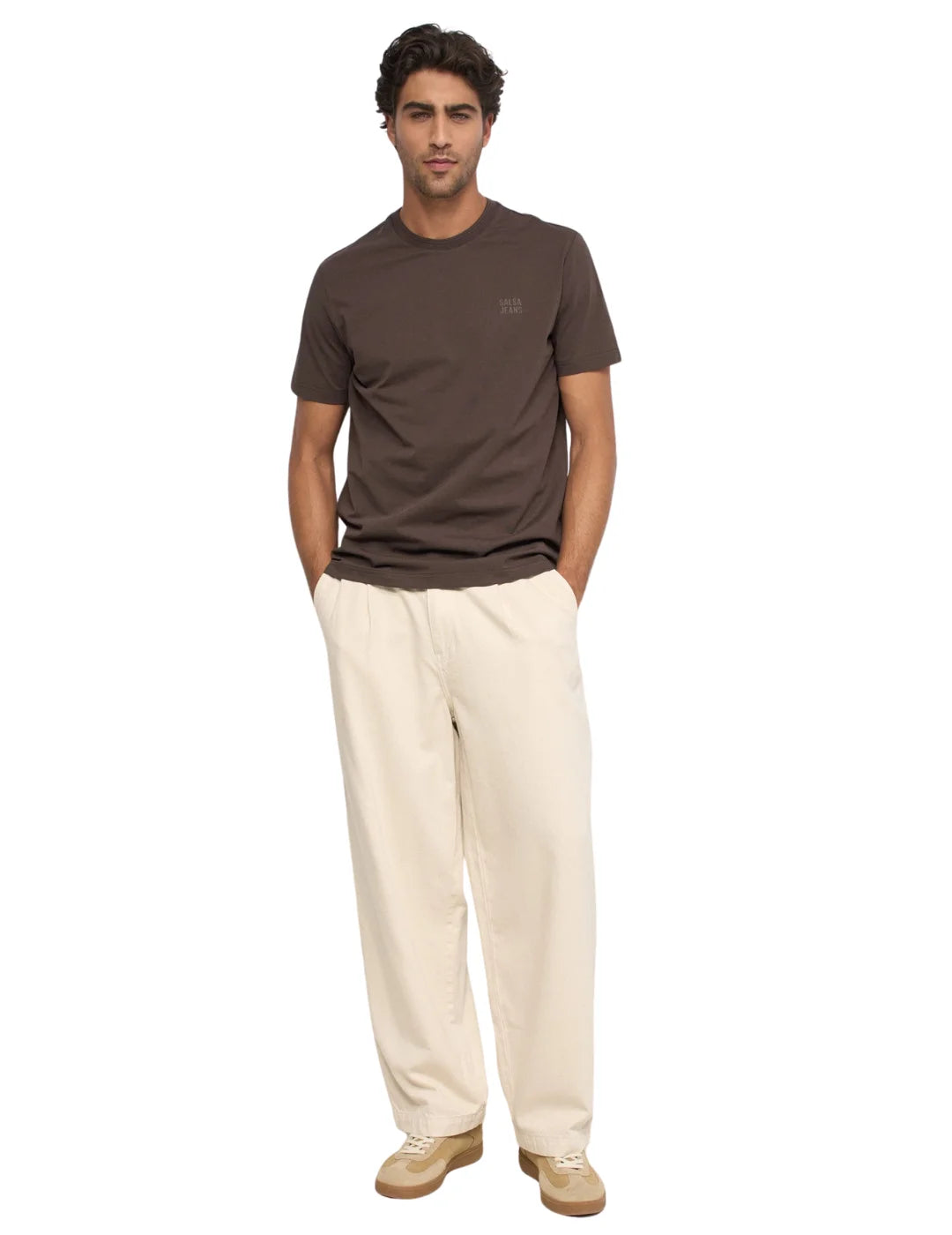 Camiseta Logo Relieve Salsa Jeans Marrón | Bicos de Fío
