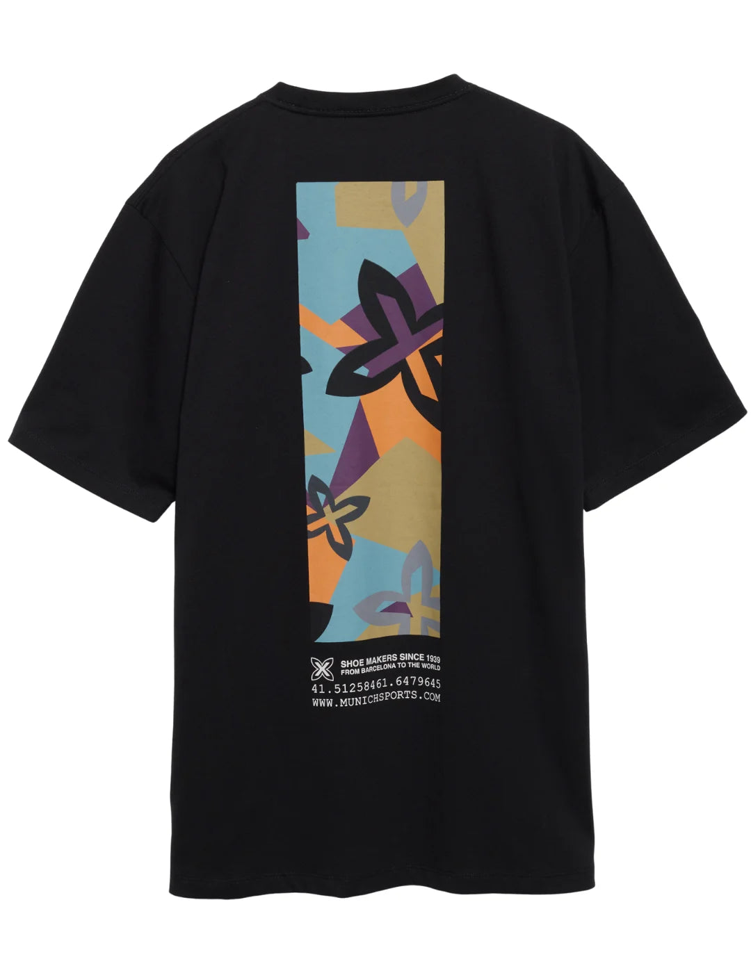 Camiseta Oversize Munich Collage Negro | Bicos de Fío