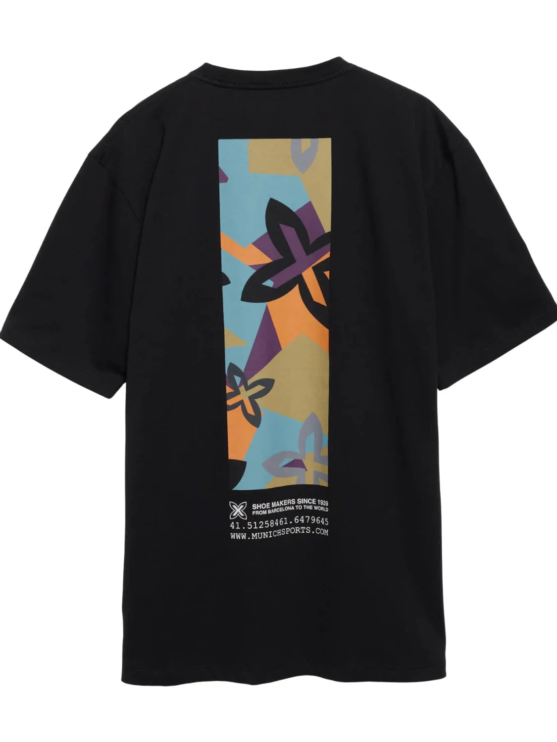 Camiseta Oversize Munich Collage Negro | Bicos de Fío