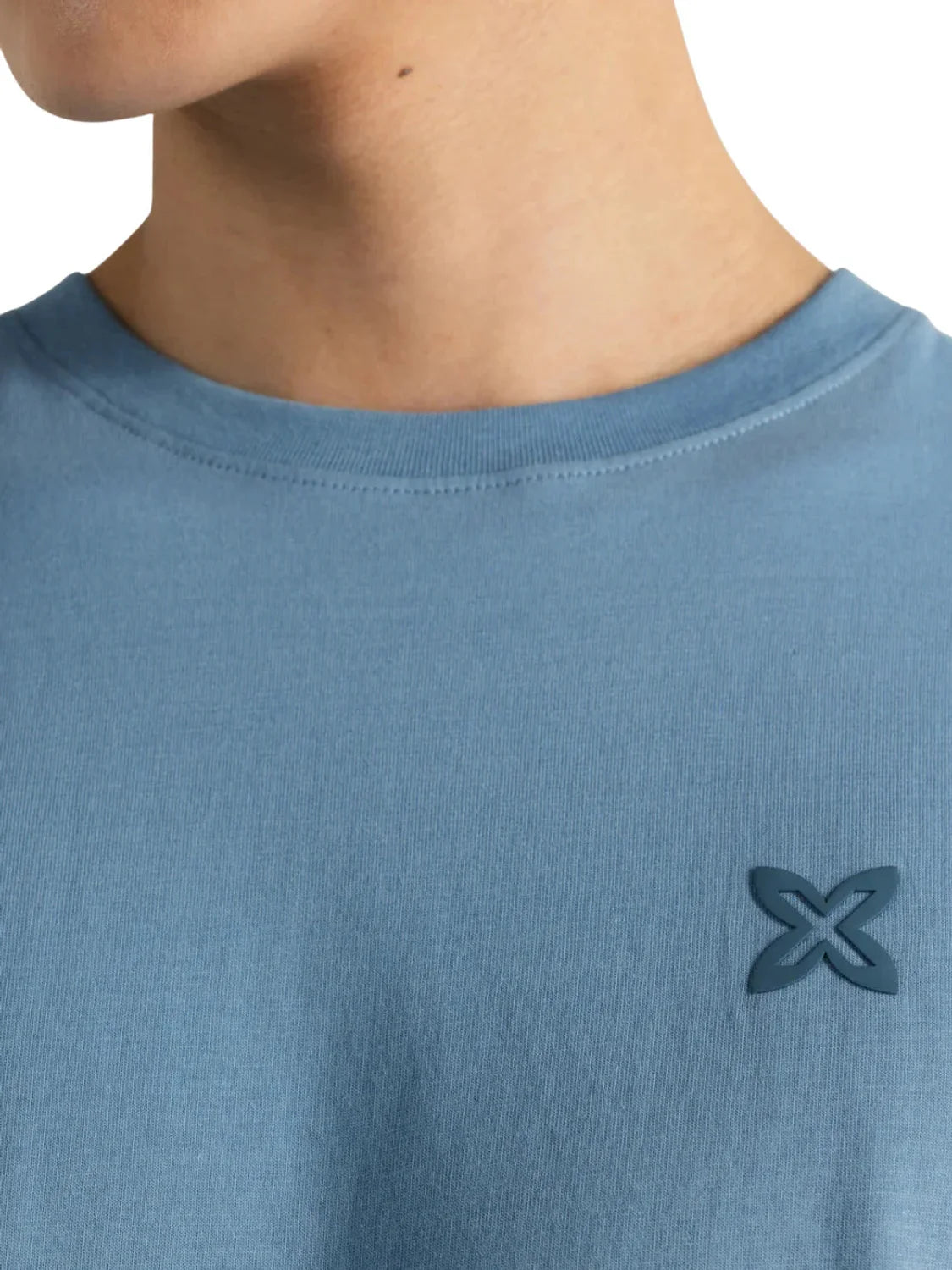 Camiseta Munich Essentials Azul Claro | Bicos de Fío