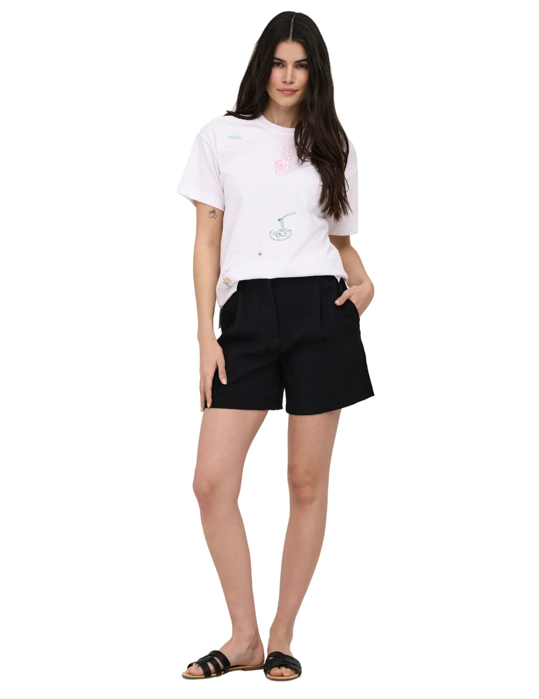 Camiseta ONLY Emmina Too Much Blanco | Bicos de Fío