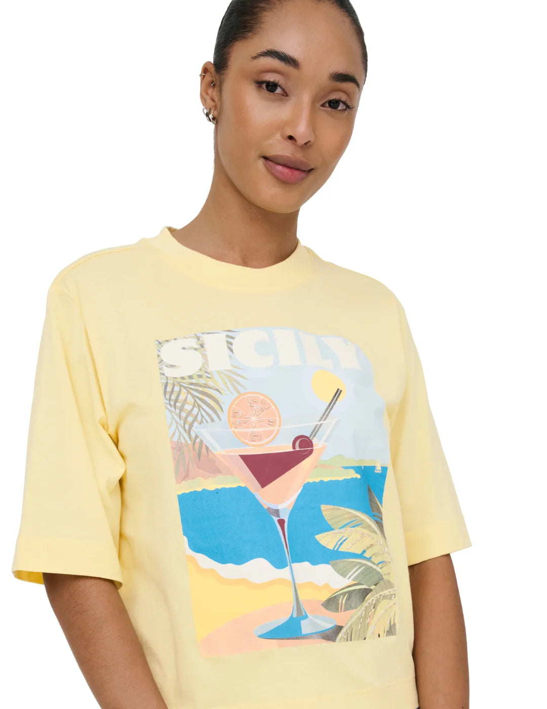 Camiseta ONLY Vega Sicily Amarillo | Bicos de Fío