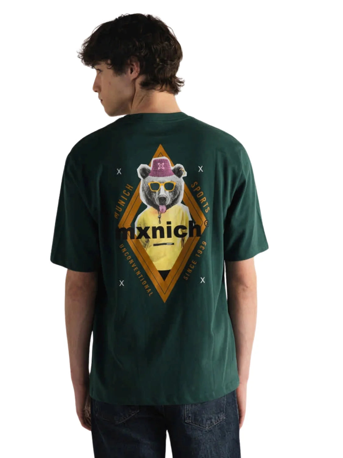 Camiseta Oversize Munich Bear Verde | Bicos de Fío