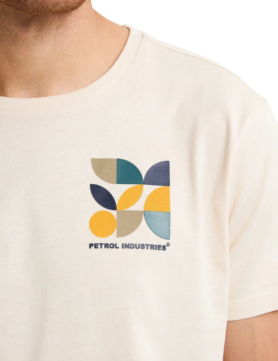 Camiseta Petrol Industries Oglala Beige | Bicos de Fío