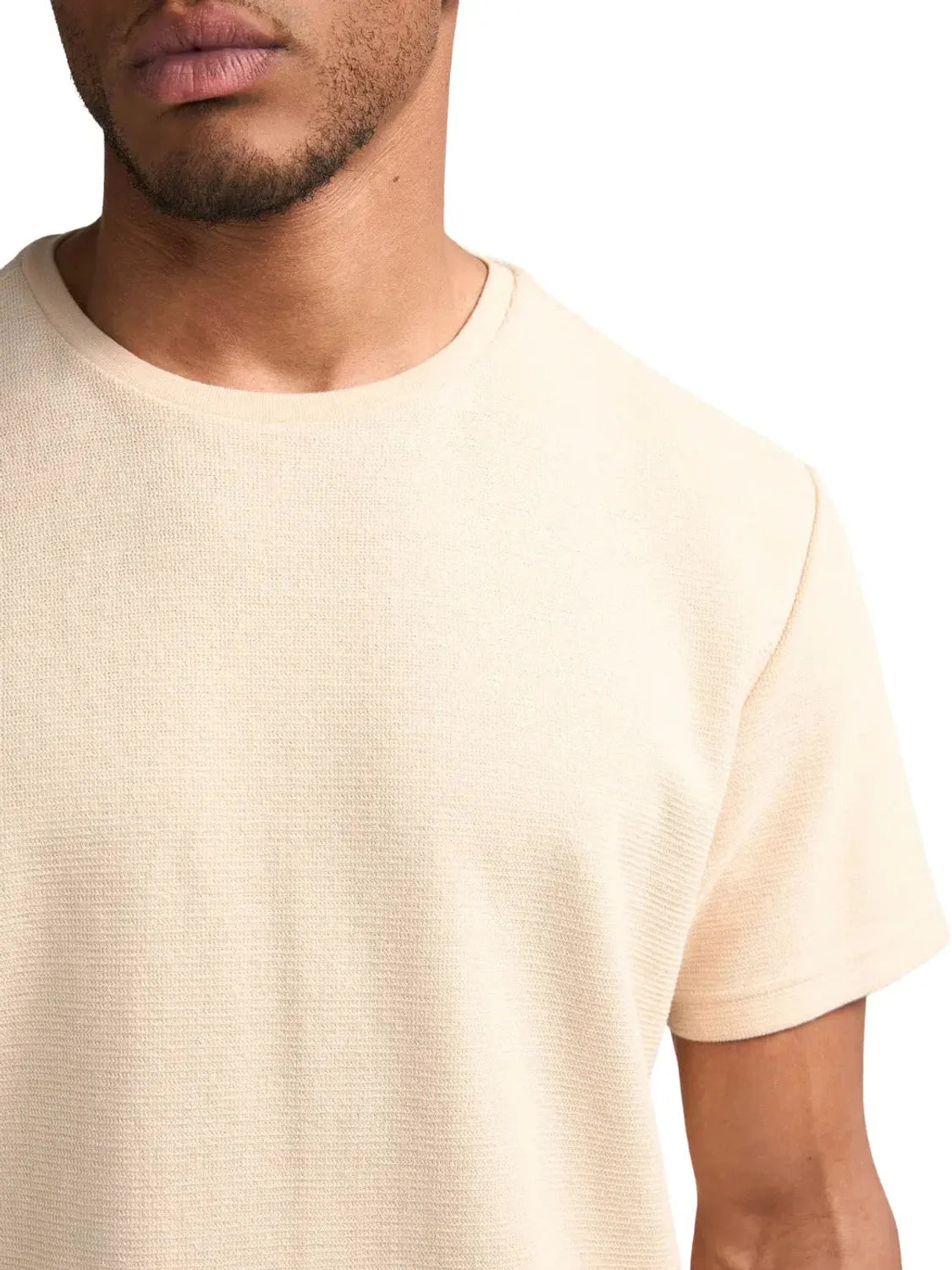 Camiseta Petrol Industries Owens Crema | Bicos de Fío
