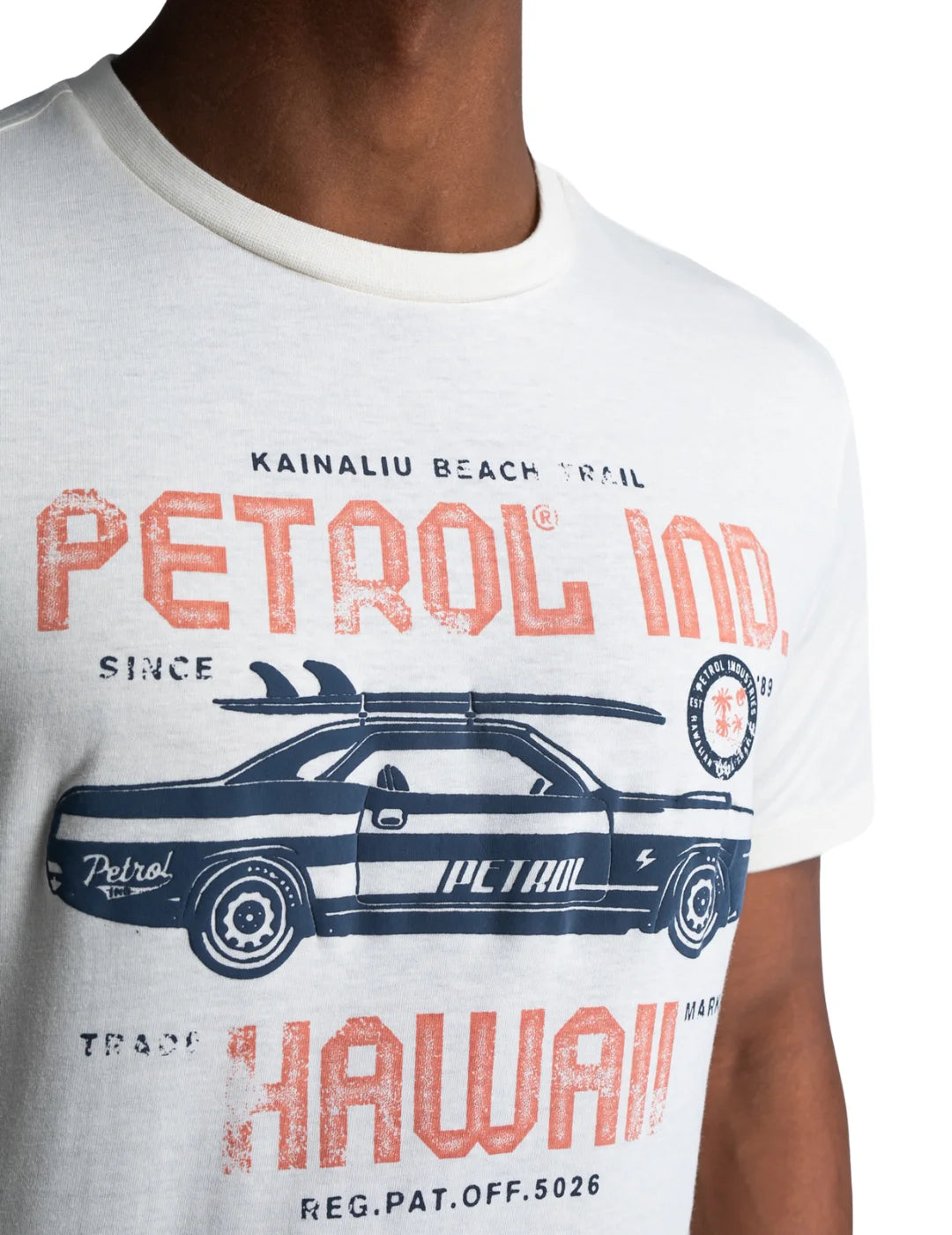 Camiseta Petrol Industries Coche Hawaii Blanco | Bicos de Fío
