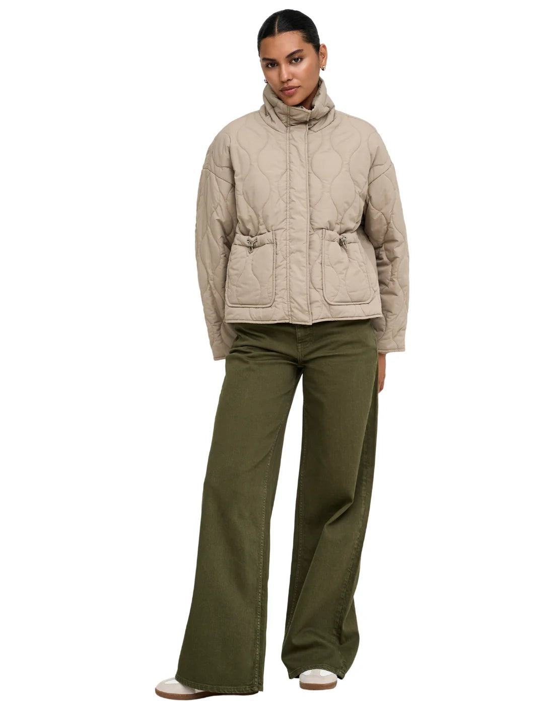 Chaqueta Acolchada Corta ONLY Sigga Beige | Bicos de Fío