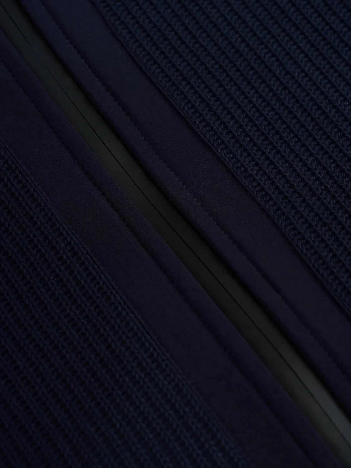 Chaqueta Acolchada Punto Salsa Jeans Azul Marino | Bicos de Fío