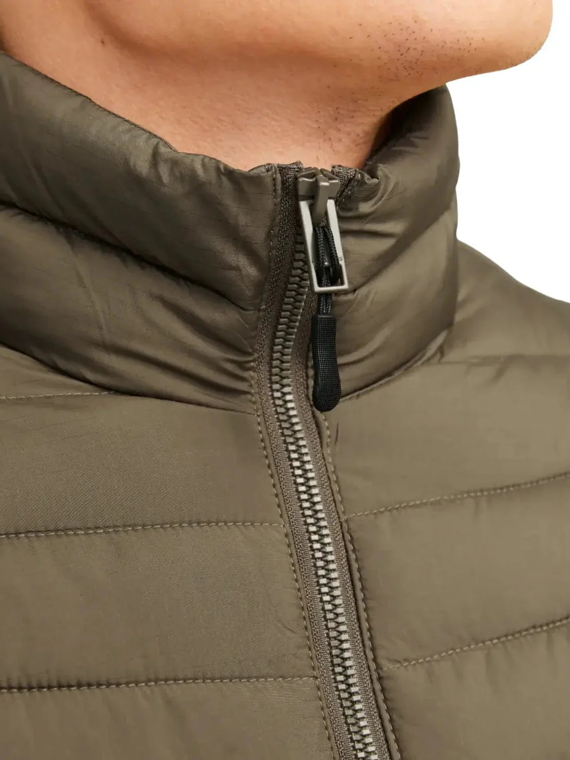 Chaqueta Plumas Ligera Jack&Jones State Verde | Bicos de Fío