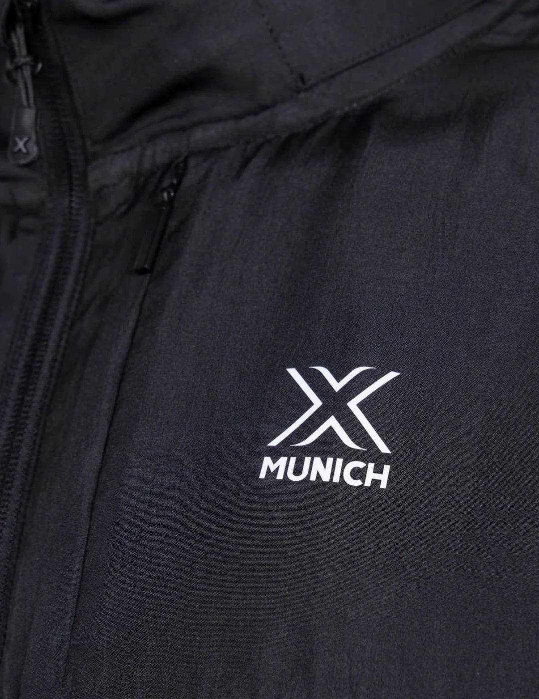 Cortavientos Munich Pádel Negro | Bicos de Fío