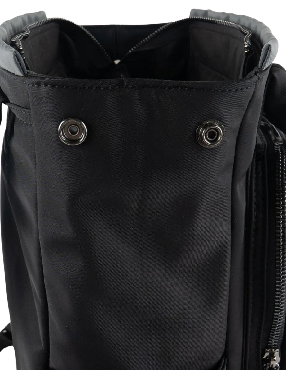 Mochila Nylon Nudo Victoria Negro | Bicos de Fío