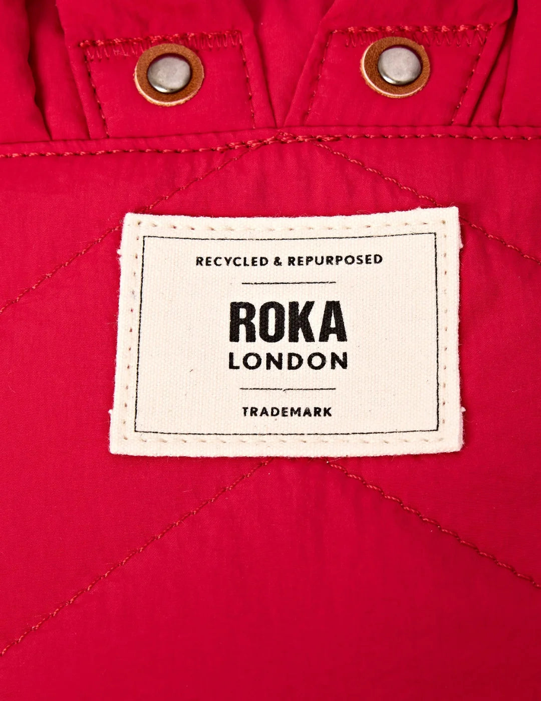 Mochila ROKA Bantry XS Taslon Chili | Bicos de Fío