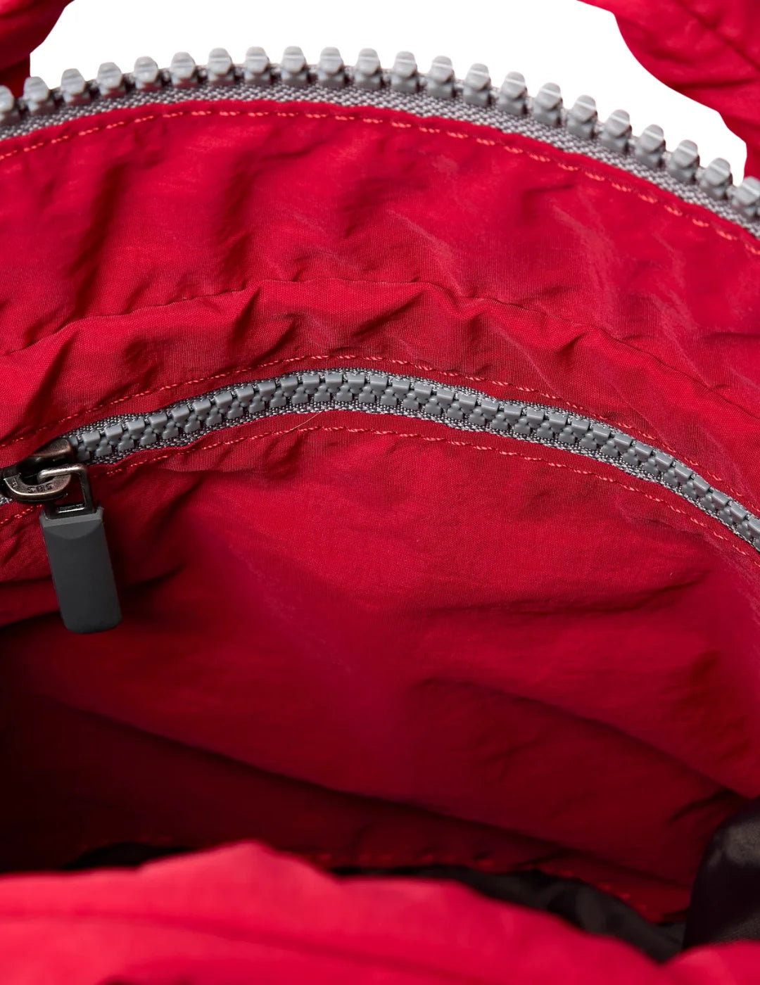 Mochila ROKA Bantry XS Taslon Chili | Bicos de Fío