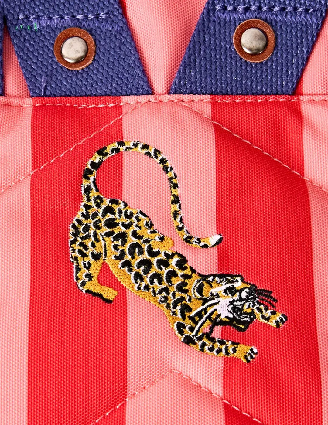 Mochila ROKA Canfield B Small Canvas Circus Print | Bicos de Fío