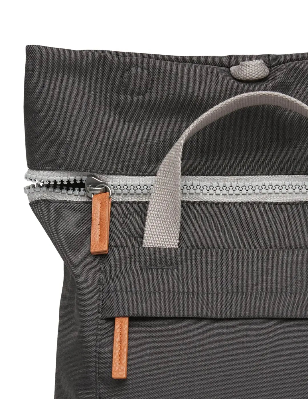 Mochila ROKA Finchley Medium Canvas Ash | Bicos de Fío
