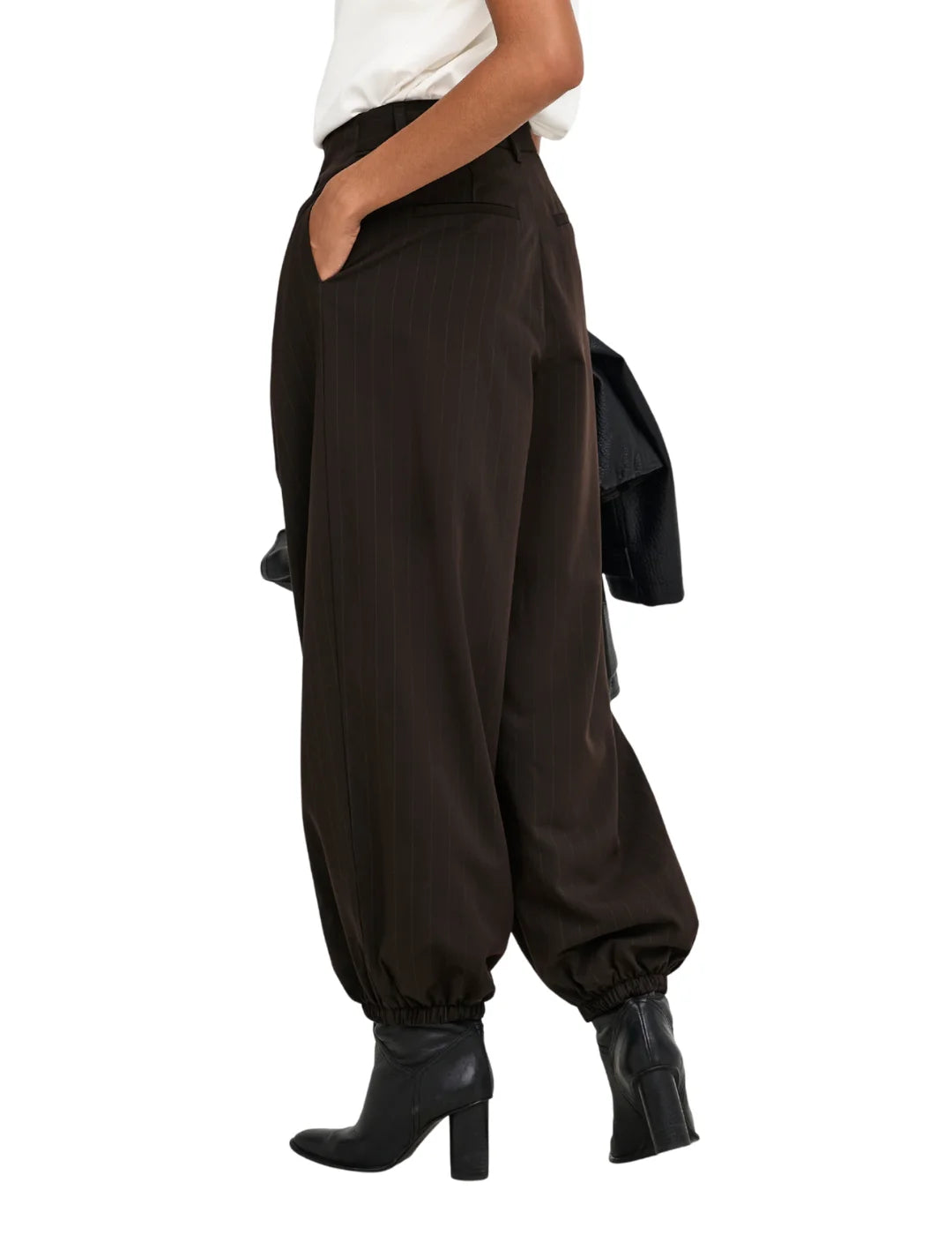 Pantalón Balloon ONLY Rumba Marrón Oscuro | Bicos de Fío