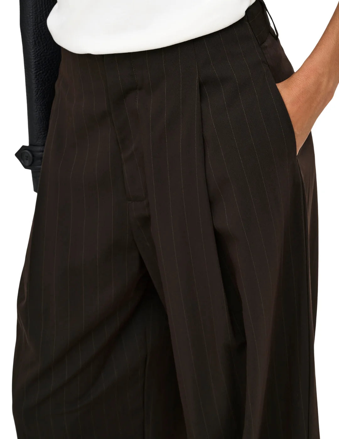 Pantalón Balloon ONLY Rumba Marrón Oscuro | Bicos de Fío