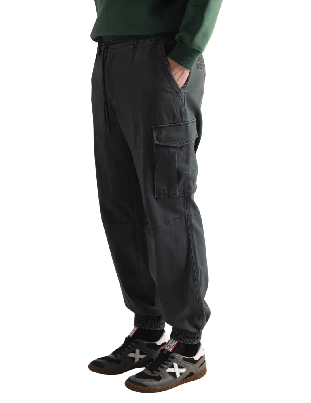 Pantalón Jogger Cargo Munich Wander Antracita | Bicos de Fío