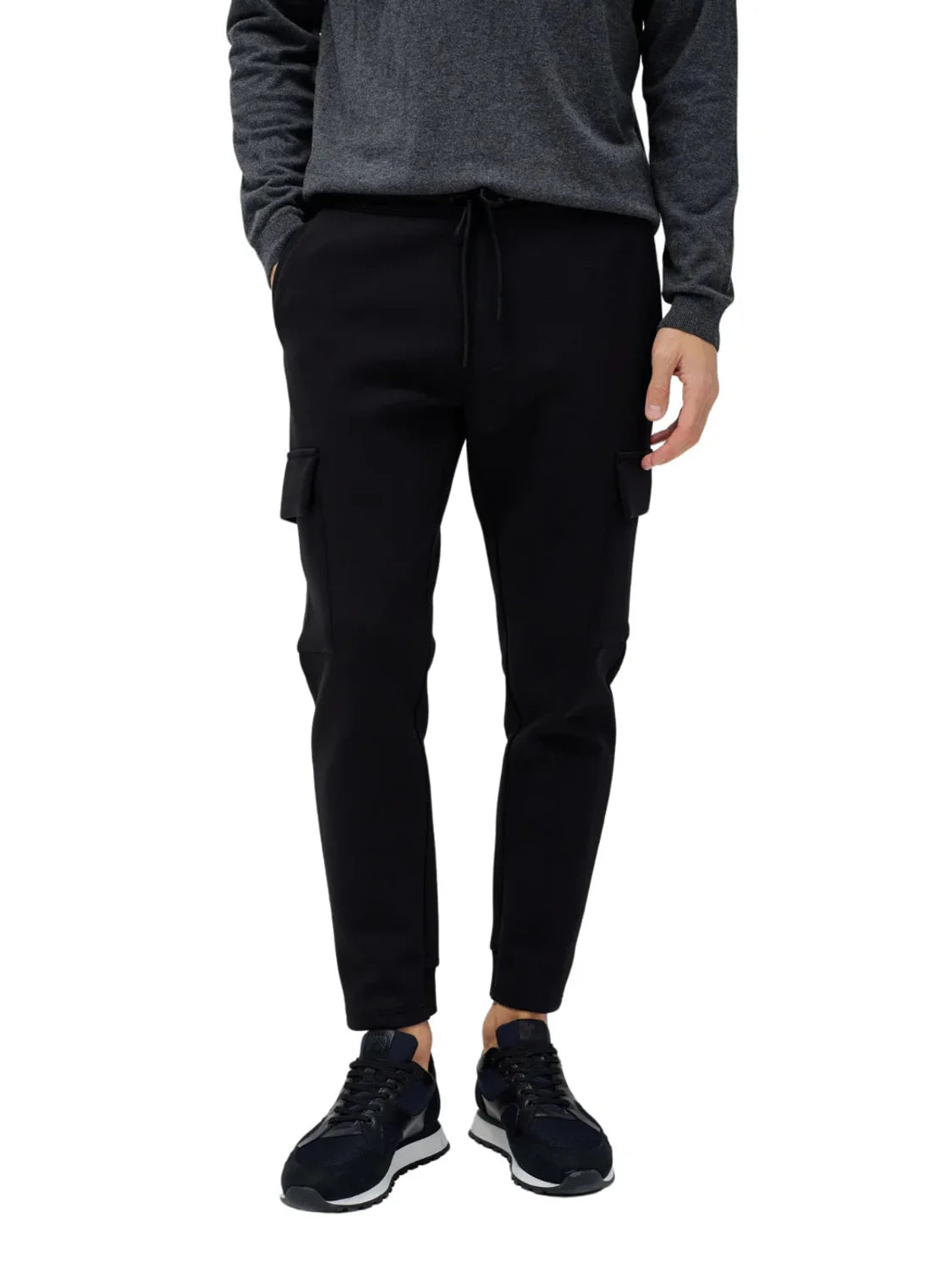 Pantalón Cargo Jogger Elástico Salsa Jeans Negro | Bicos de Fío