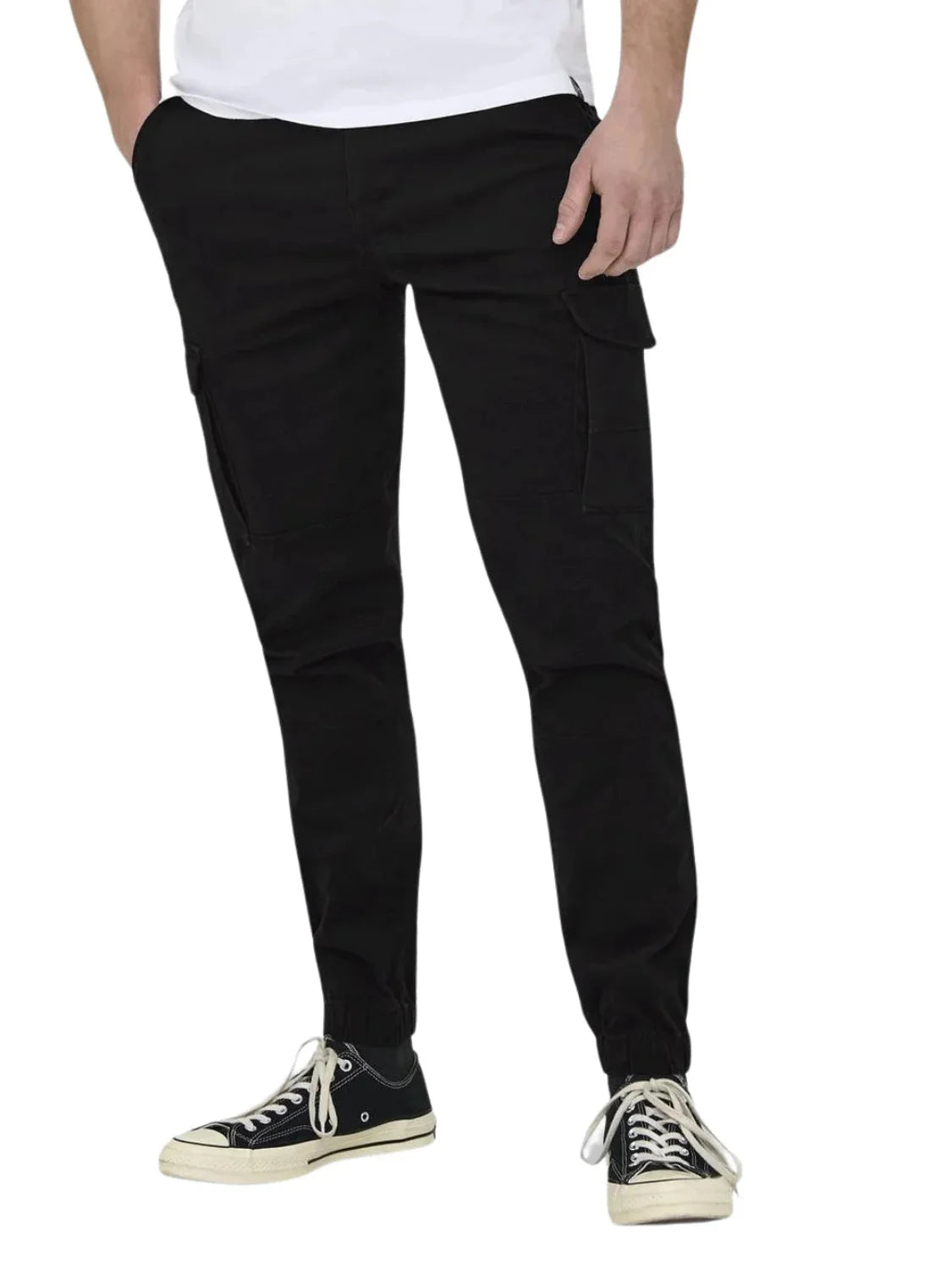 Pantalón Cargo ONLY & SONS Carter Negro | Bicos de Fío