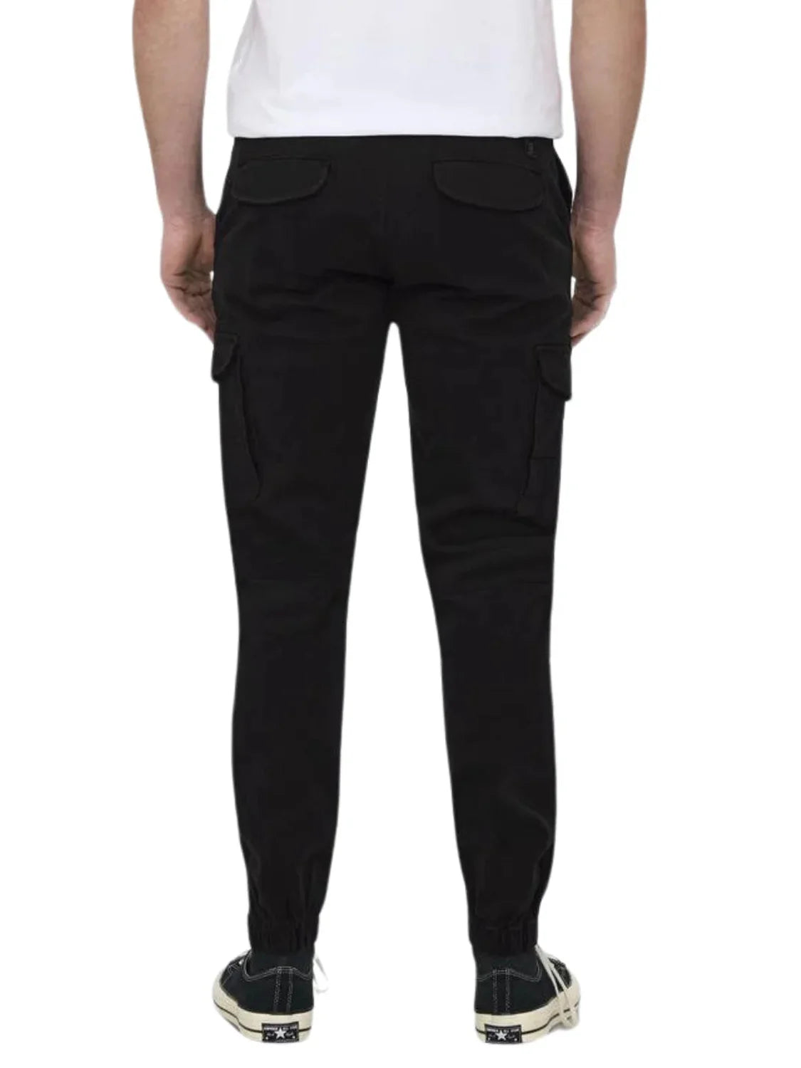 Pantalón Cargo ONLY & SONS Carter Negro | Bicos de Fío