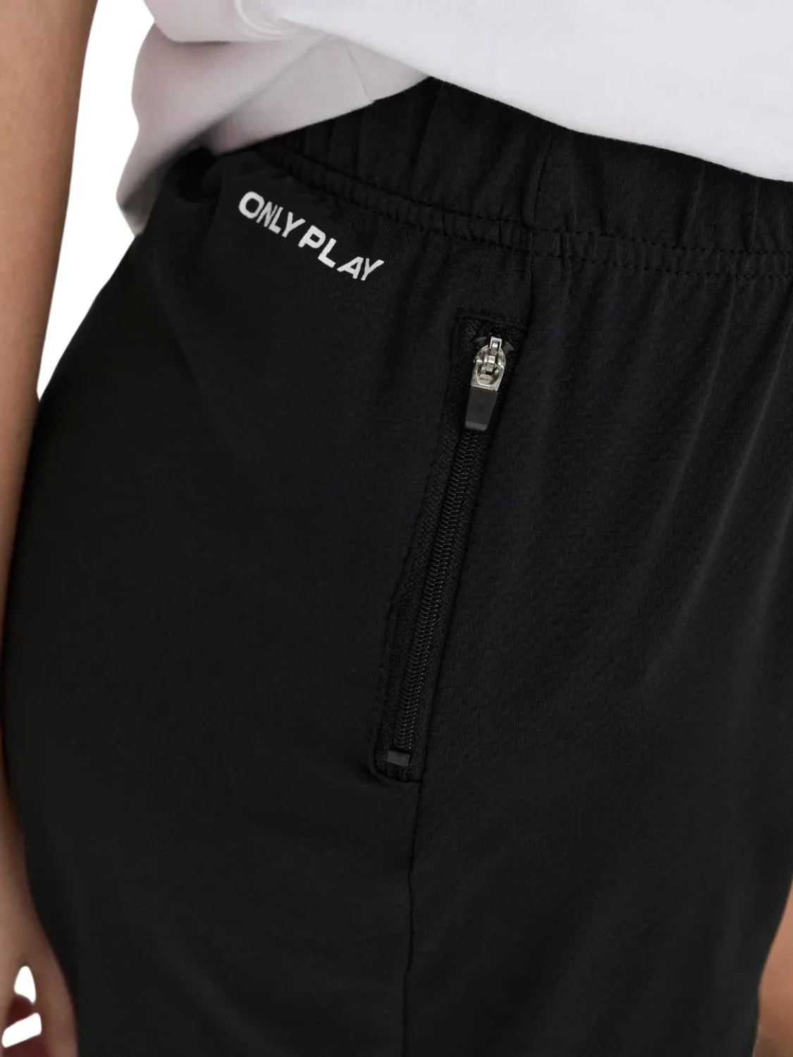 Pantalón Corto ONLY PLAY Mila Negro - Bicos de Fío