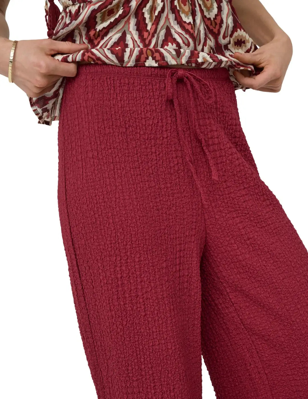Pantalón ONLY Erikka Rojo | Bicos de Fío