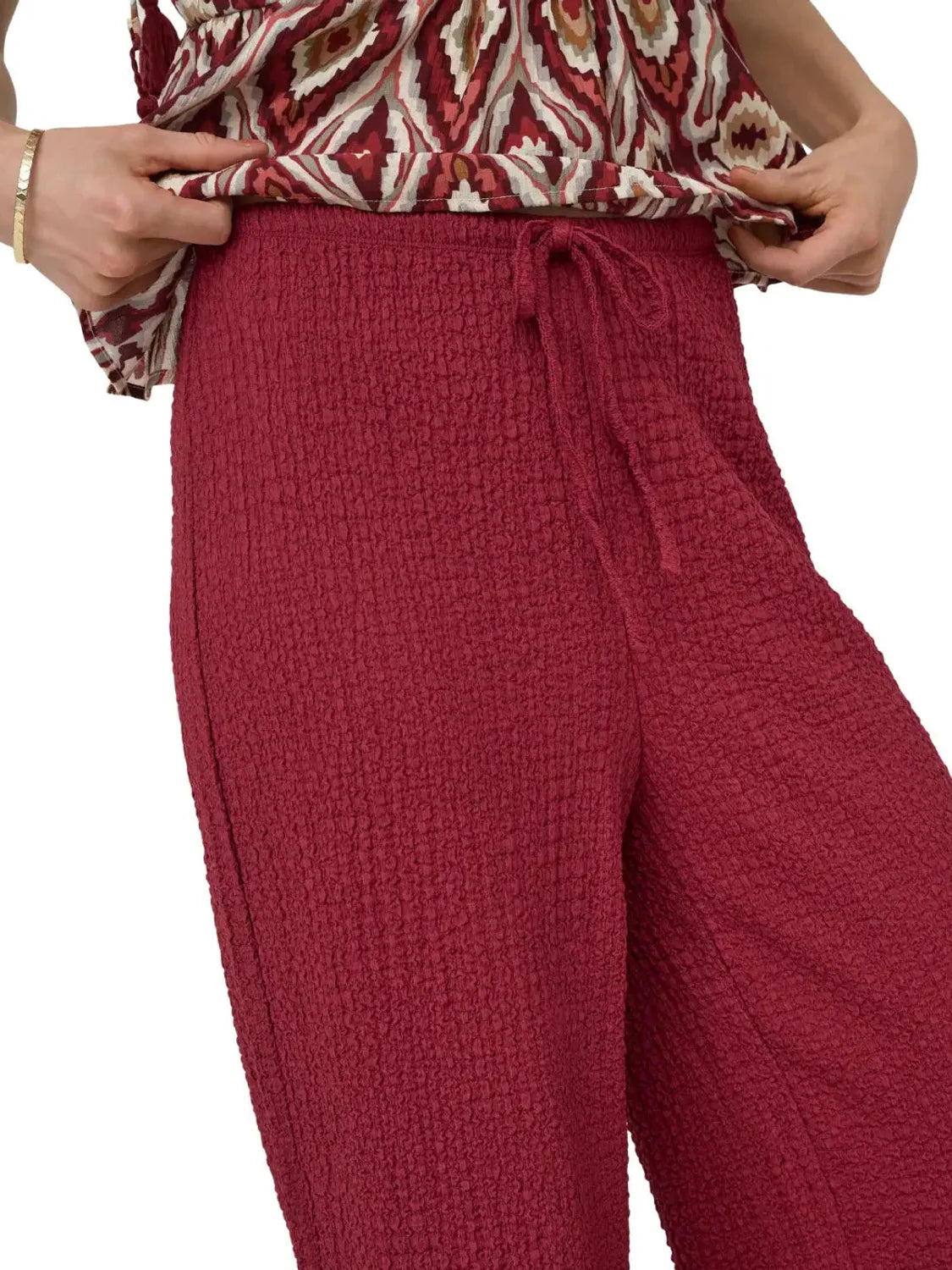 Pantalón ONLY Erikka Rojo | Bicos de Fío