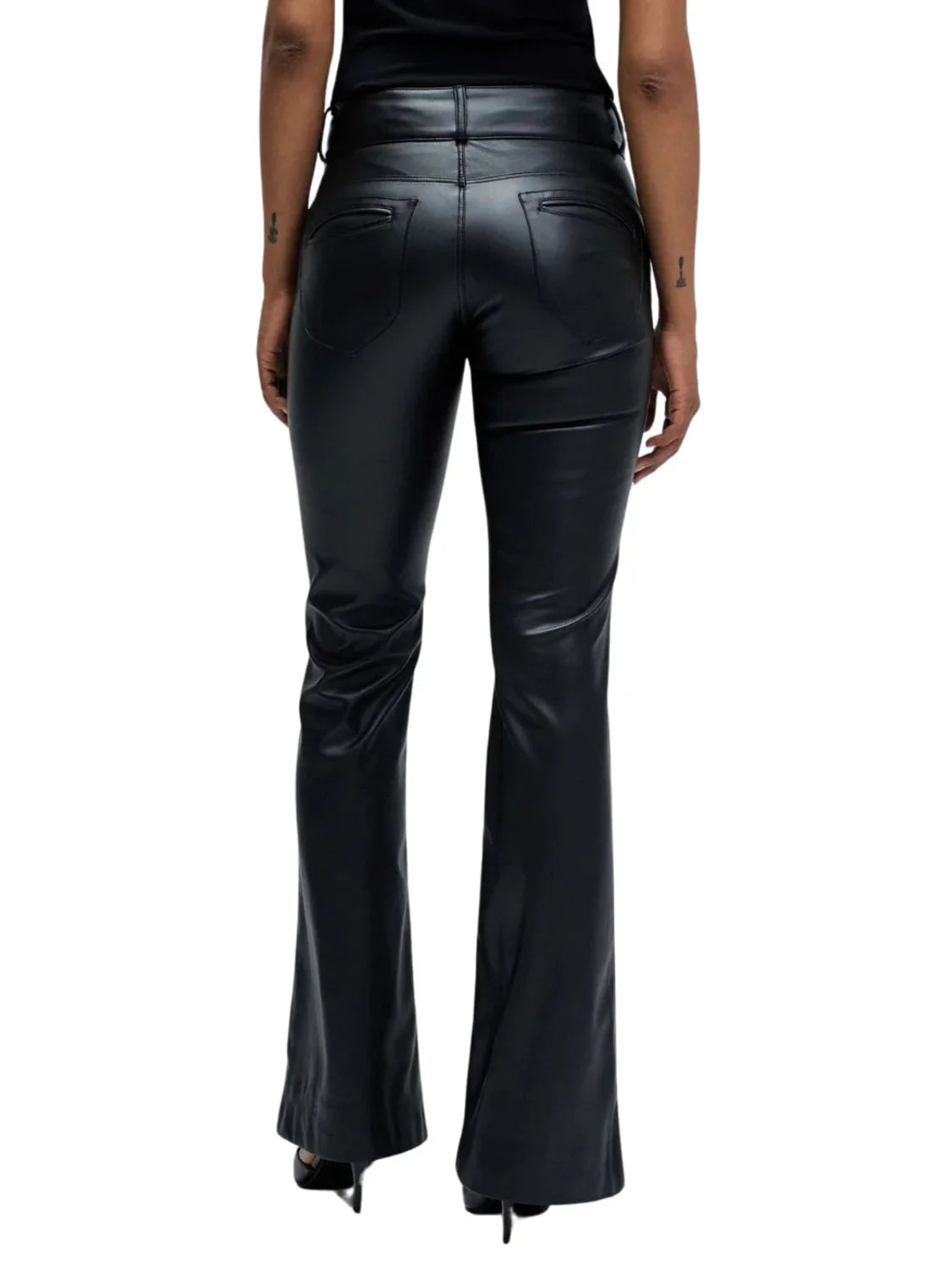 Chino Secret Push In Flare Salsa Jeans Negro | Bicos de Fío