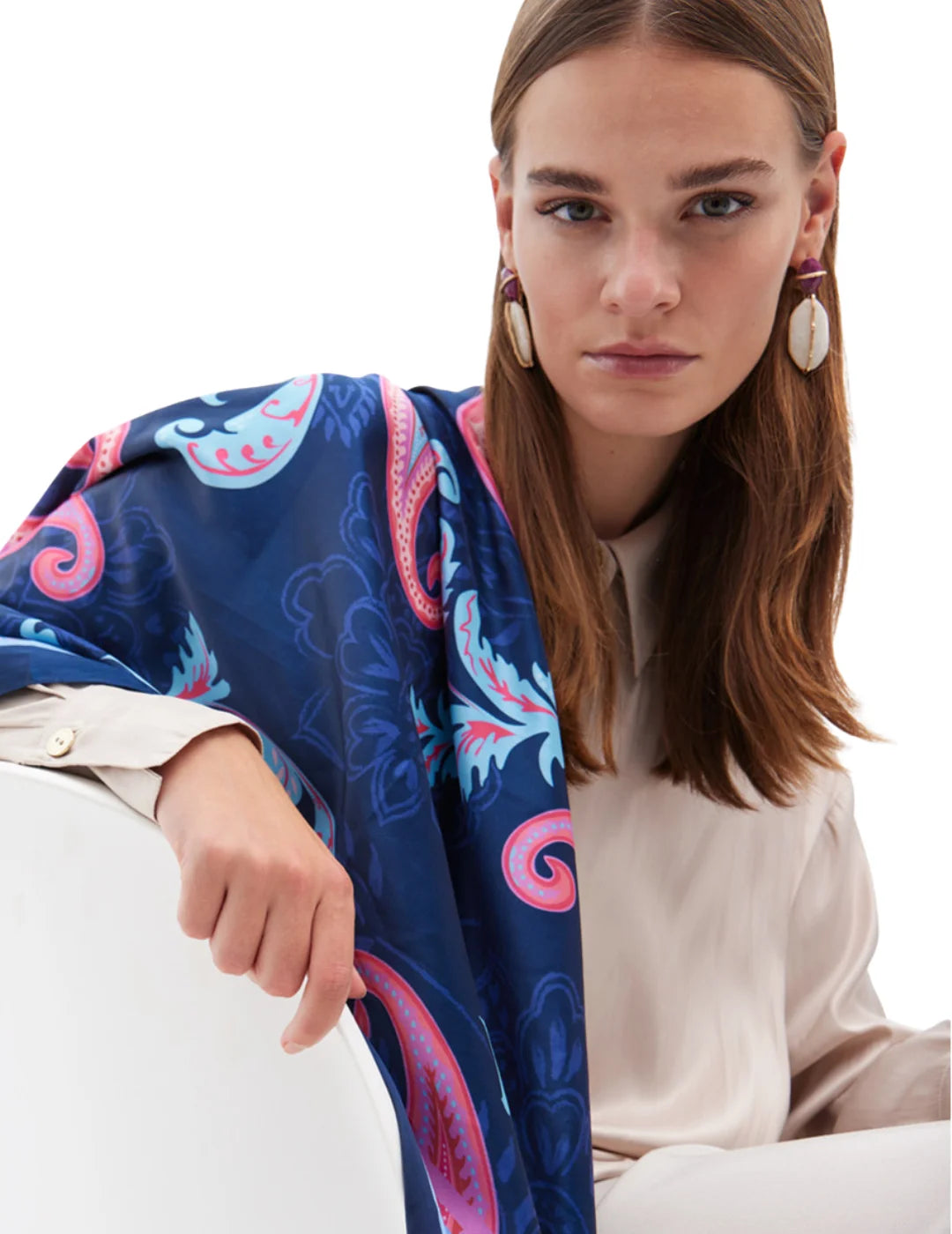 Pañuelo Estampado Paisley Lola Casademunt Azul | Bicos de Fío