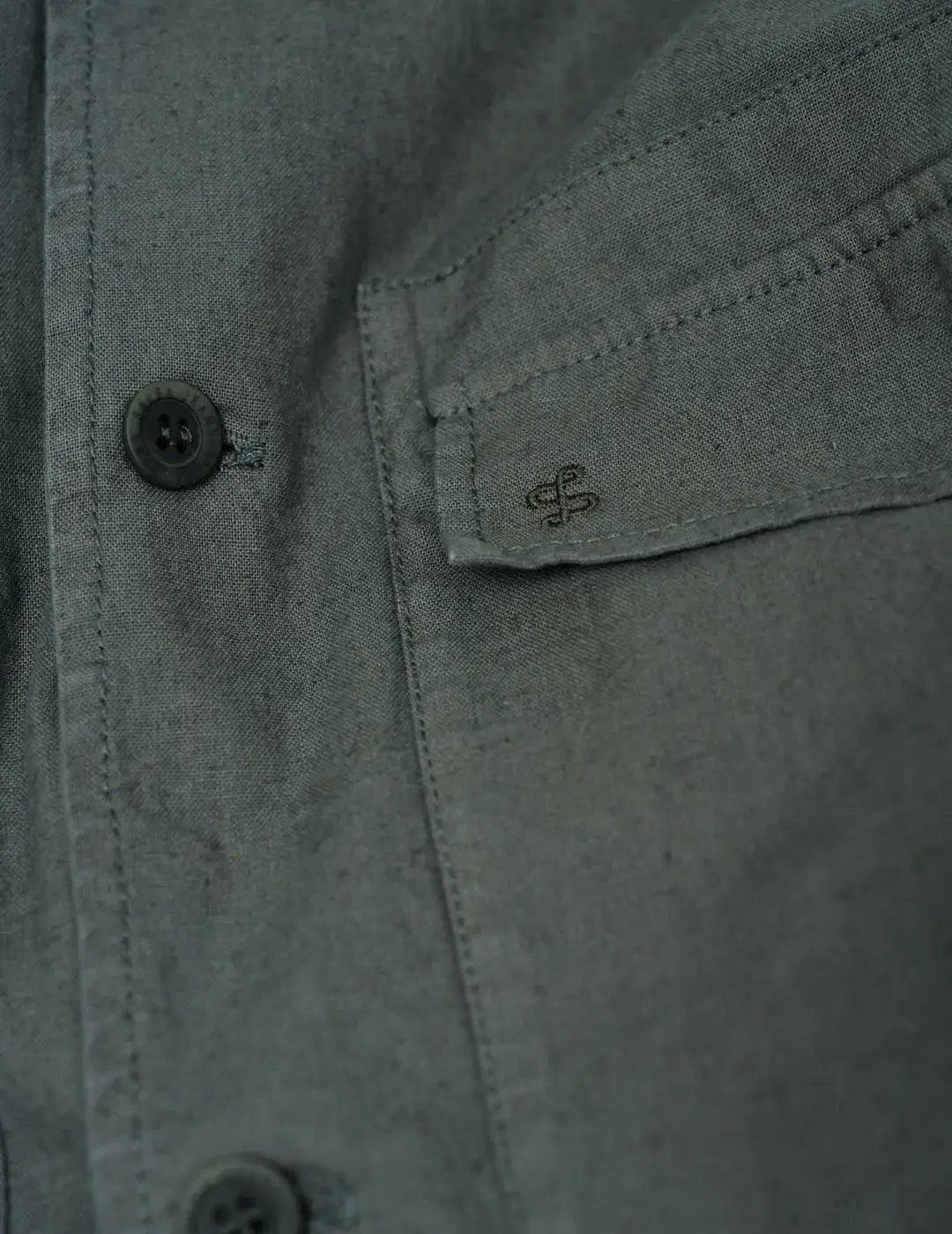 Sobrecamisa Lino Salsa Jeans Verde Khaki | Bicos de Fío