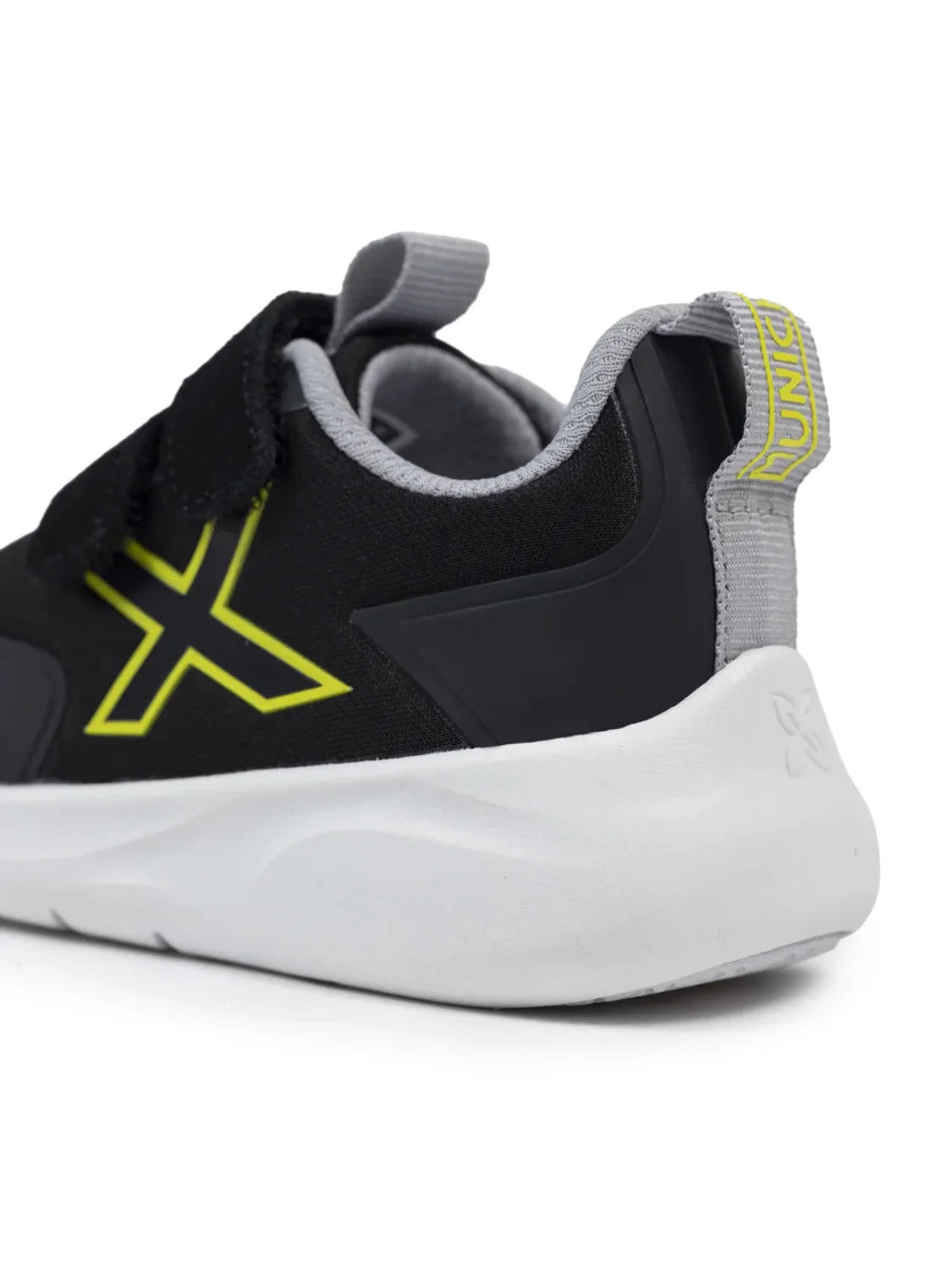 Zapatilla Munich Baby Cloe 25 | Bicos de Fío