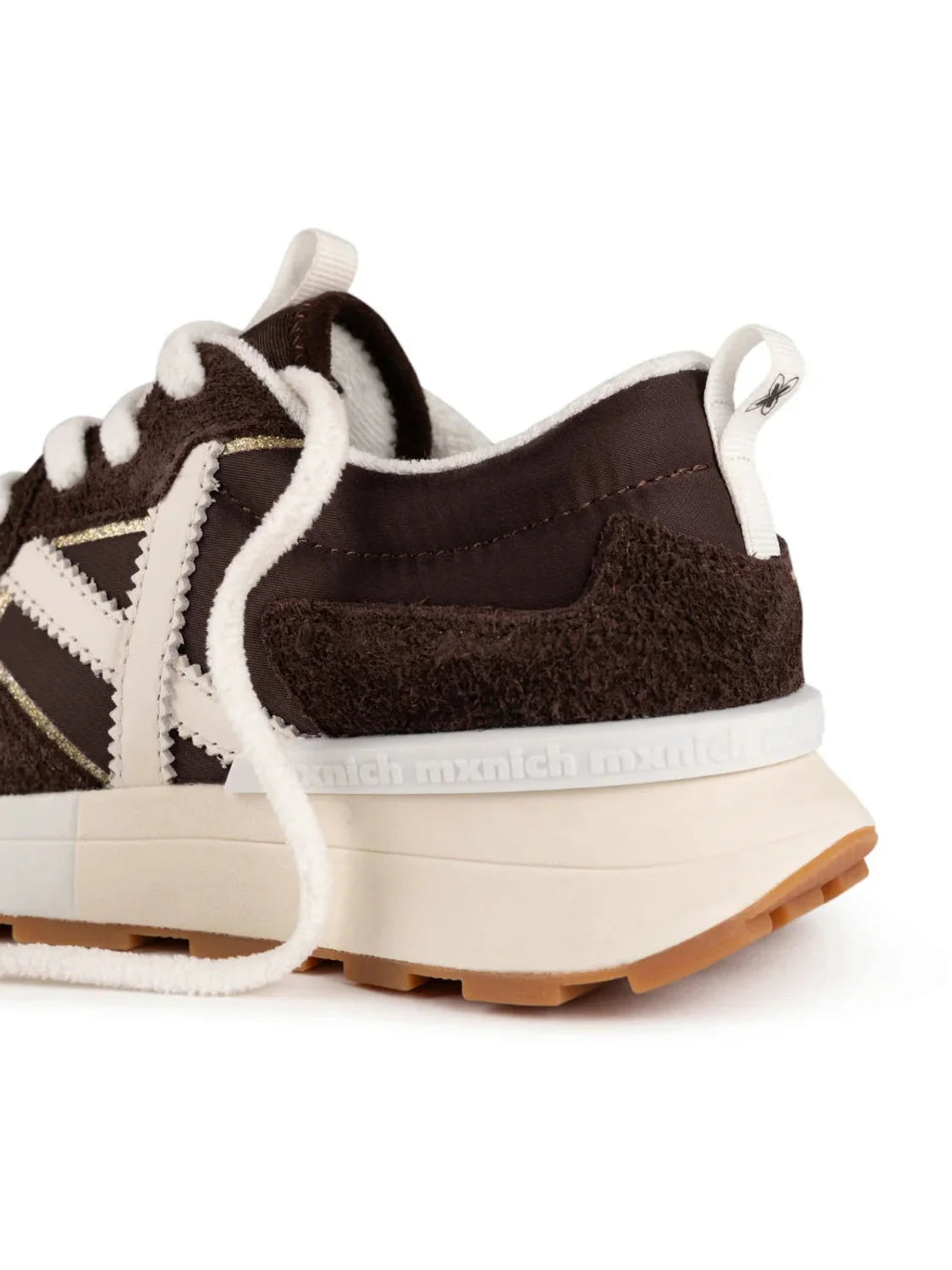 Zapatilla Munich Hi-Max 10 Marrón | Bicos de Fío