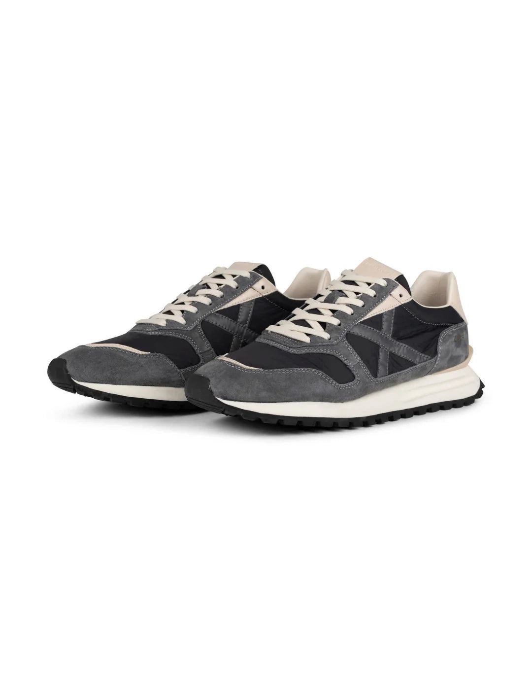 Zapatilla Munich Leggera 04 Negro | Bicos de Fío