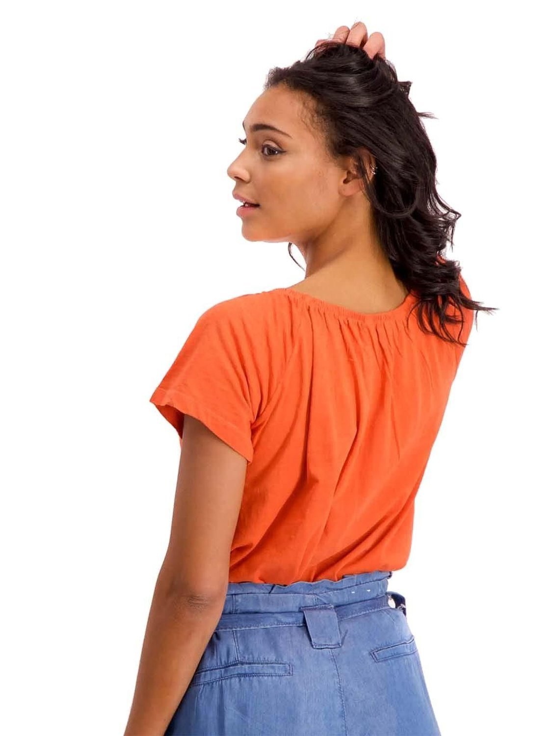 Top BLENDSHE Cute Naranja - Bicos de Fío