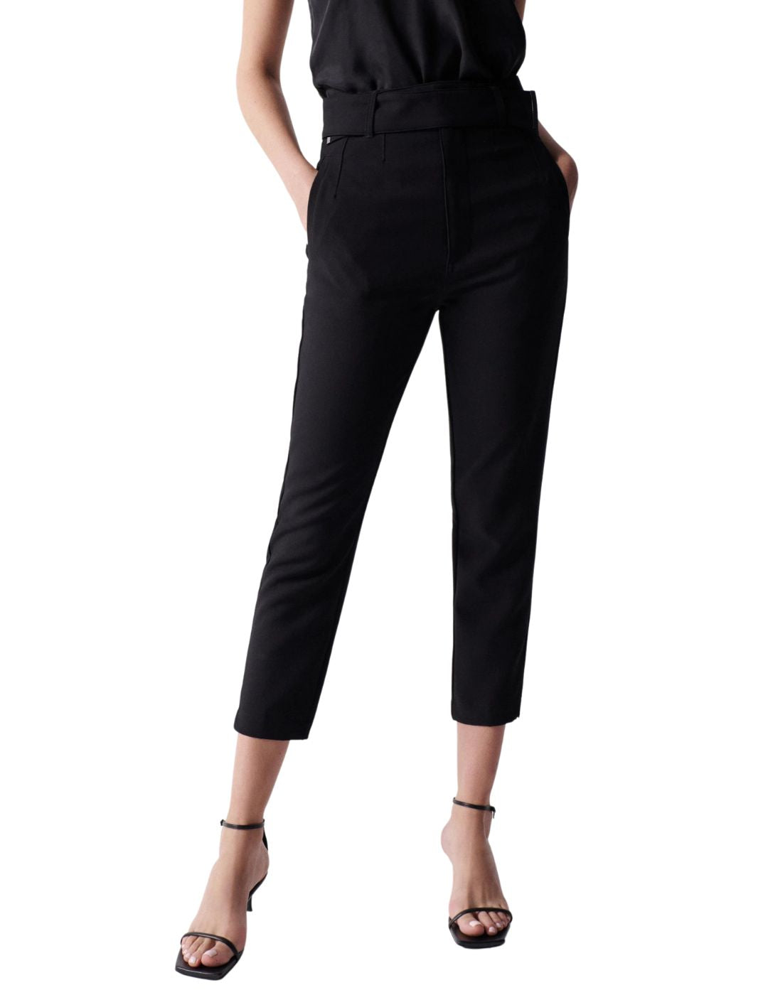 Pantalones slim de cintura alta Salsa Negro - Bicos de Fío