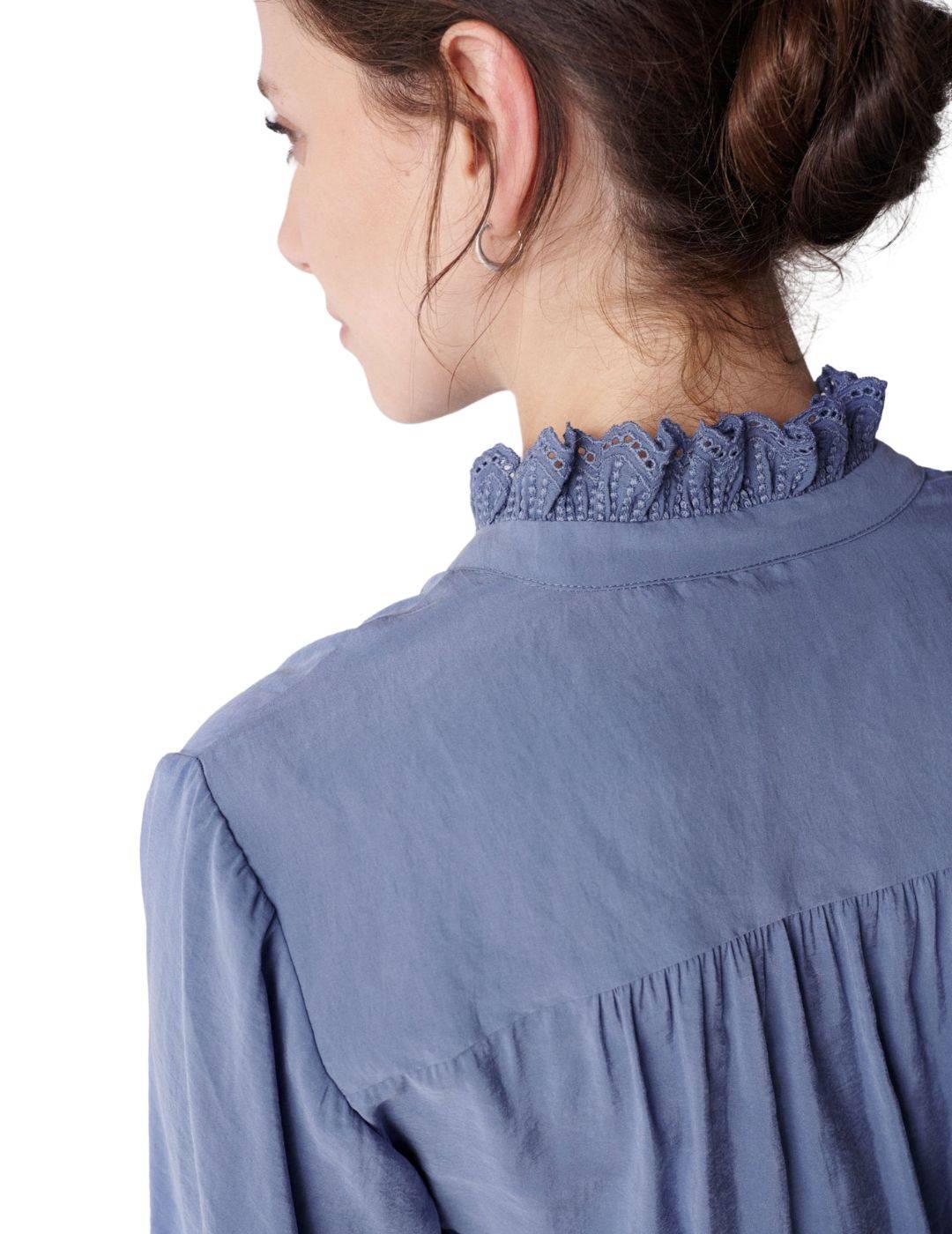 Camisa fluida con detalle en cuello Salsa Azul - Bicos de Fío