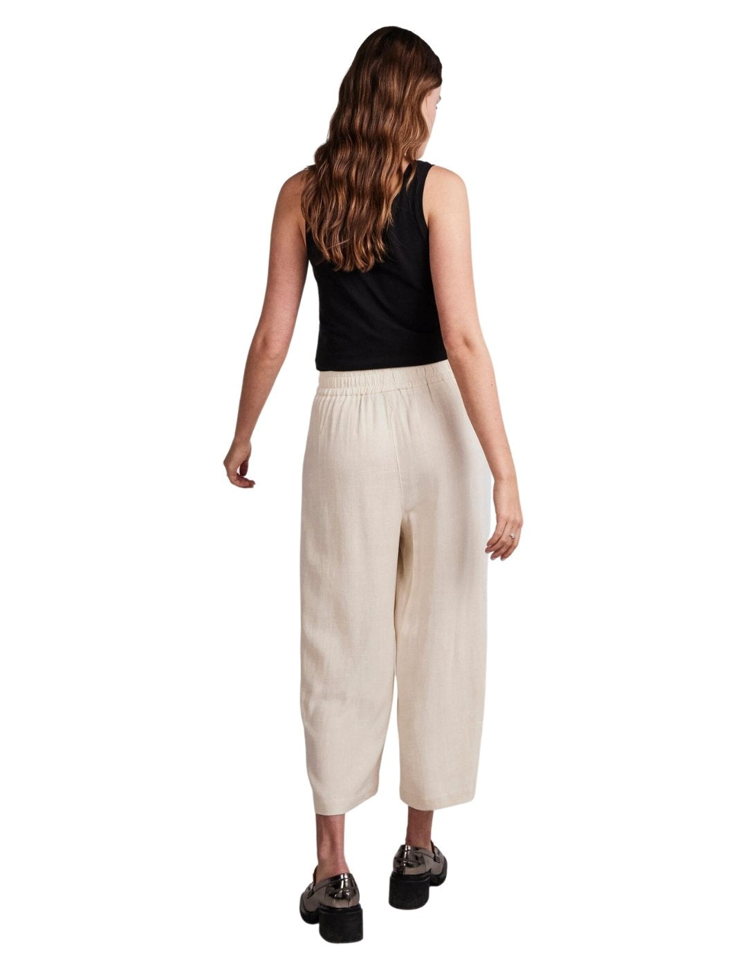Pantalón culotte beige de lino Pieces | Bicos de Fío