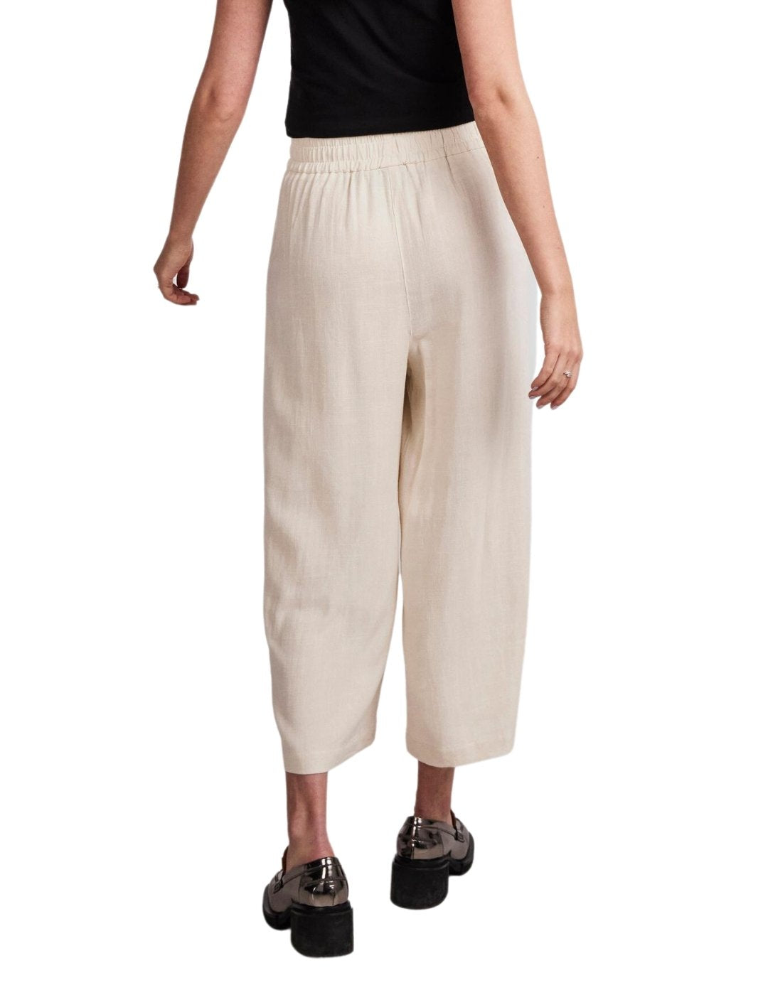 Pantalón culotte beige de lino Pieces | Bicos de Fío