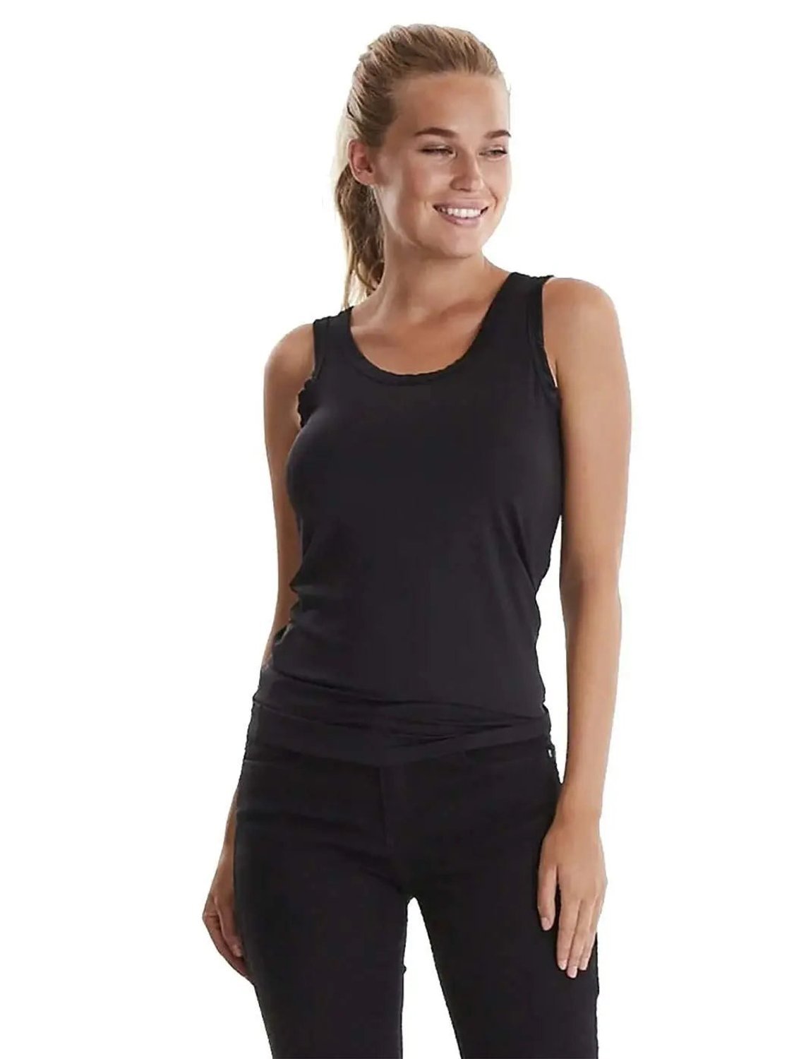 Top B.YOUNG Lane s/m Negro - Bicos de Fío
