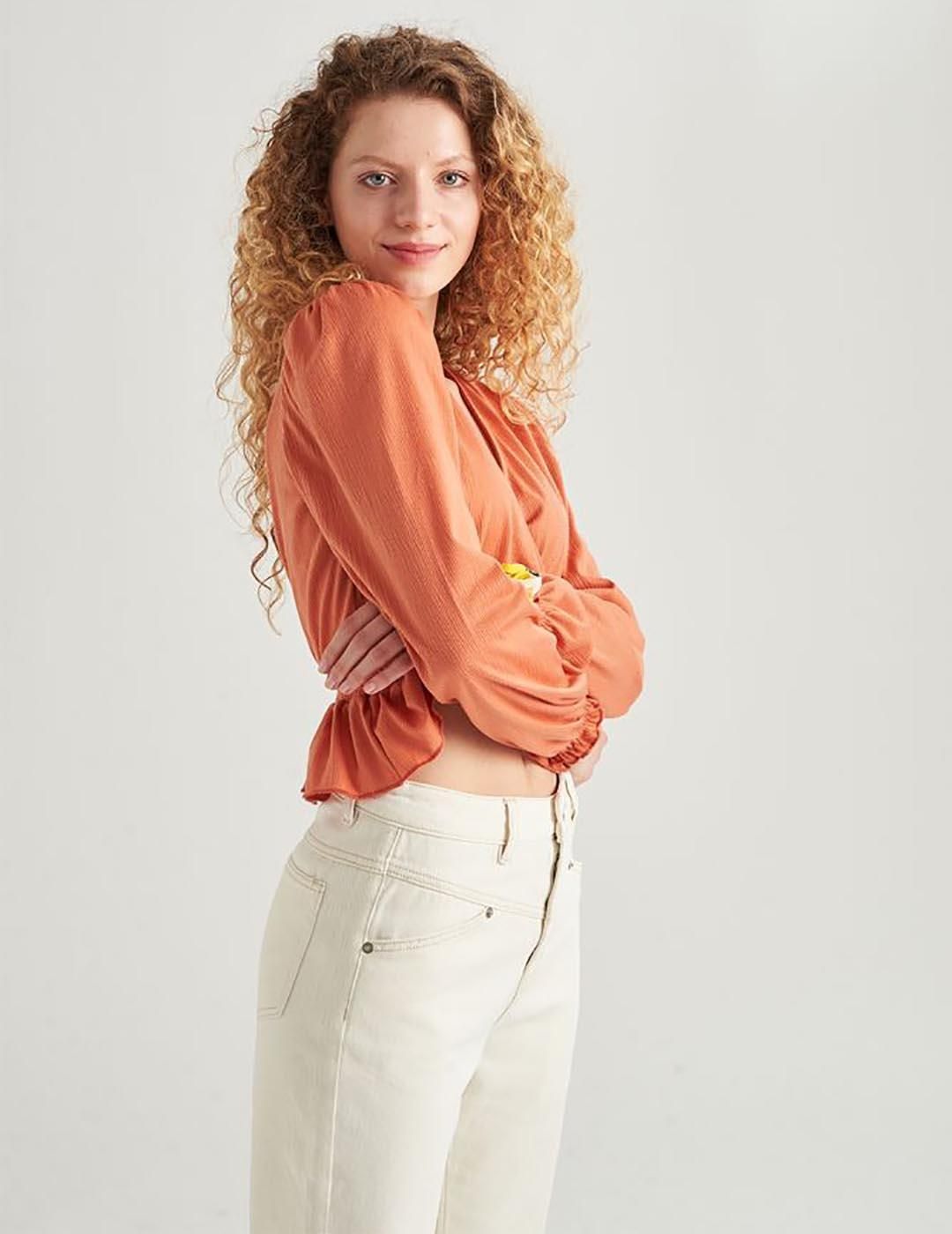 Blusa corta con fruncido 24 Colours Naranja - Bicos de Fío
