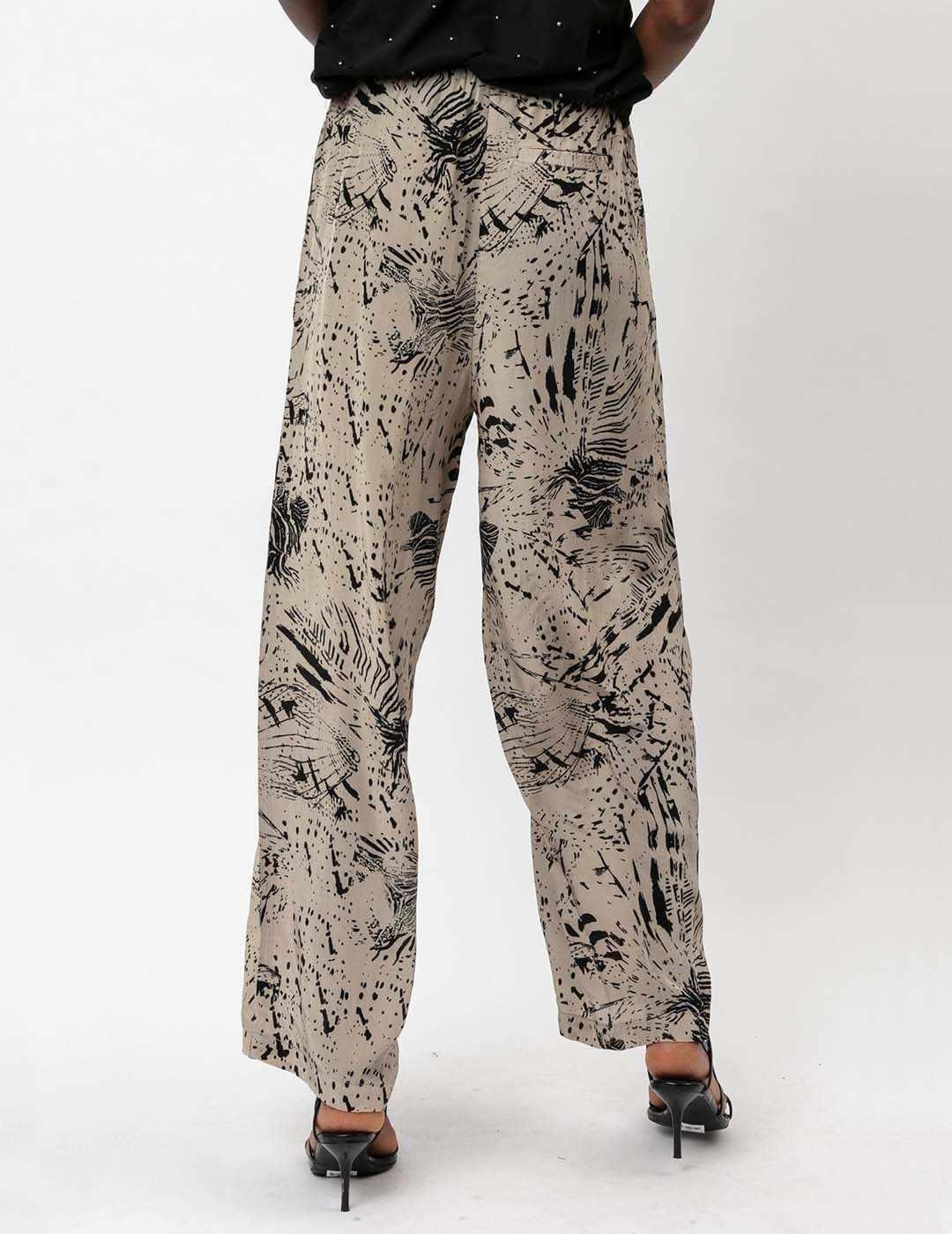 Pantalón ancho Religion estampado Taupe - Bicos de Fío