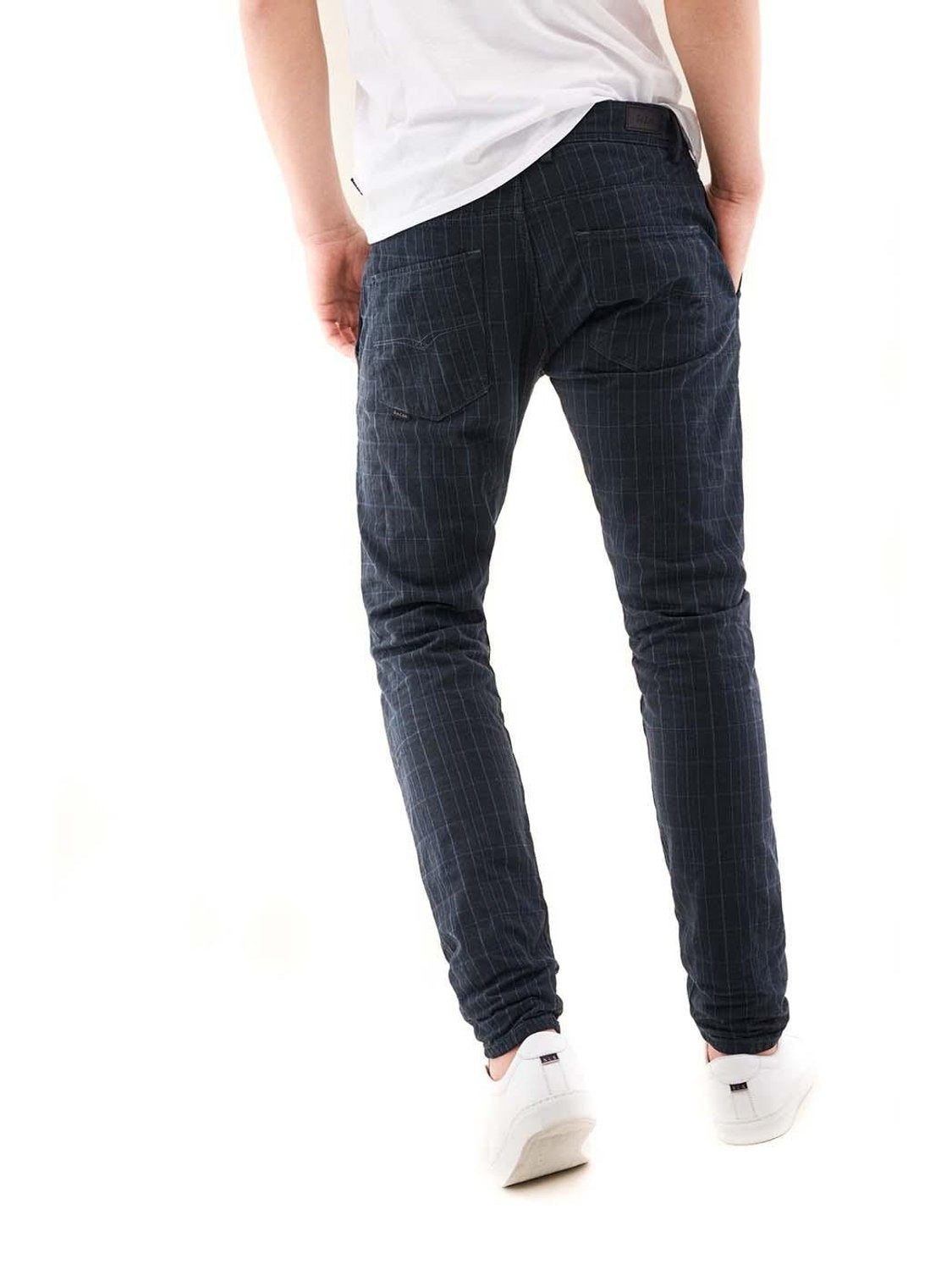 Pantalón SALSA Slender Slim Carrot con estampado de cuadros - Bicos de Fío