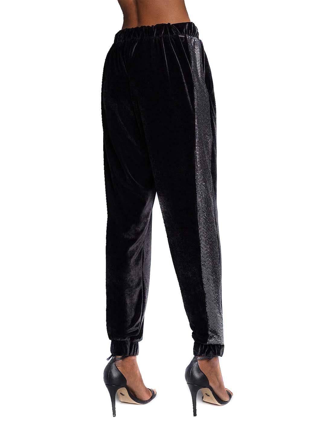 Pantalones Jogger Lez a Lez Tercipelo Negro - Bicos de Fío